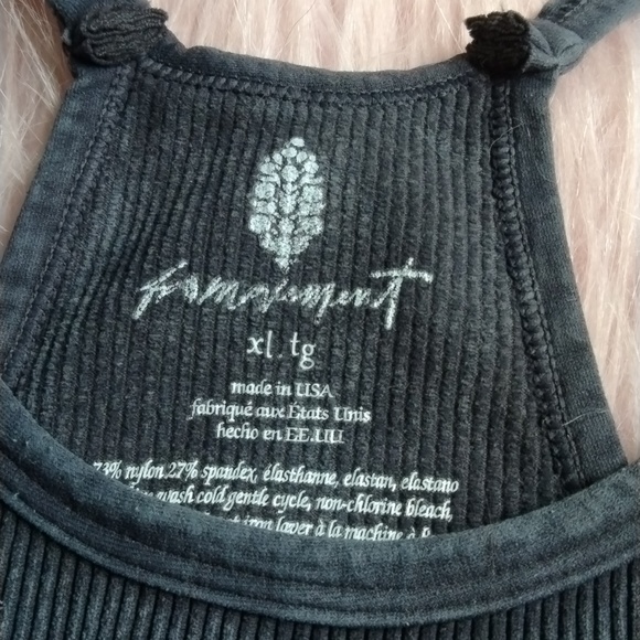 NWOT Free People Happiness Runs Long Line Crop Tank Washed Black, Size XL - Picture 8 of 8